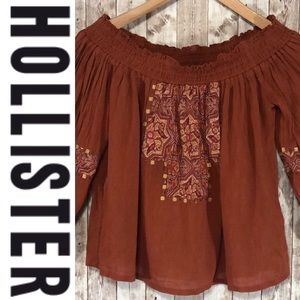 Hollister Off the Shoulder Burnt Orange Top Size S